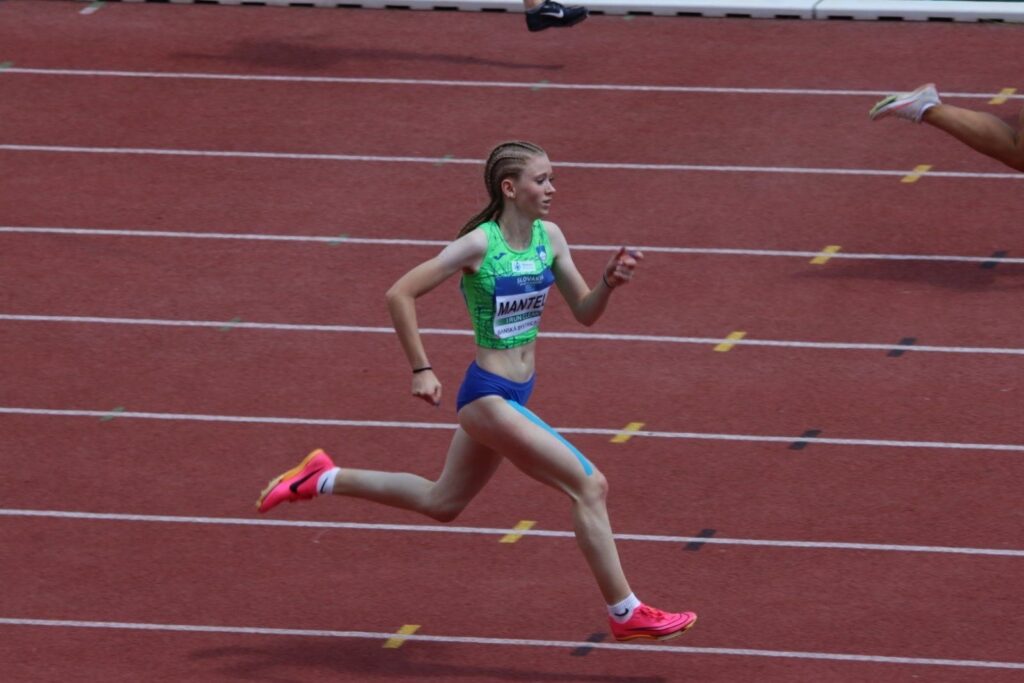 Neja Mantelj na Evropskem prvenstvu za U18